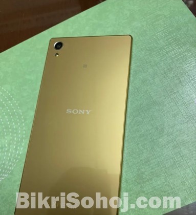 Sony Xperia z5 আর্জেন্ট সেল.. খুবই টাকার প্রয়োজন